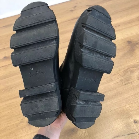 Sam Edelman Daelyn Chelsea Boots Womens 9 Black Leather Chunky Sole - Picture 8 of 17